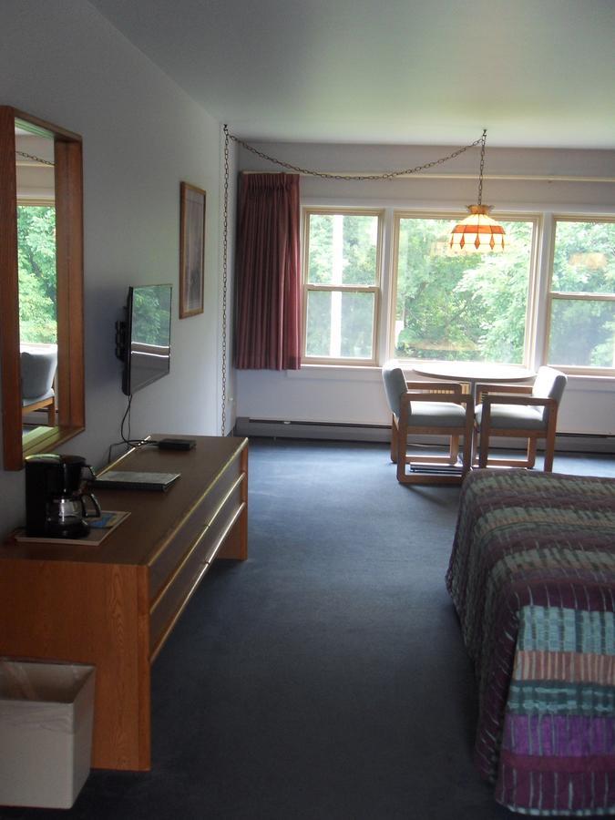 Comstock Park Swan Inn Motel المظهر الخارجي الصورة